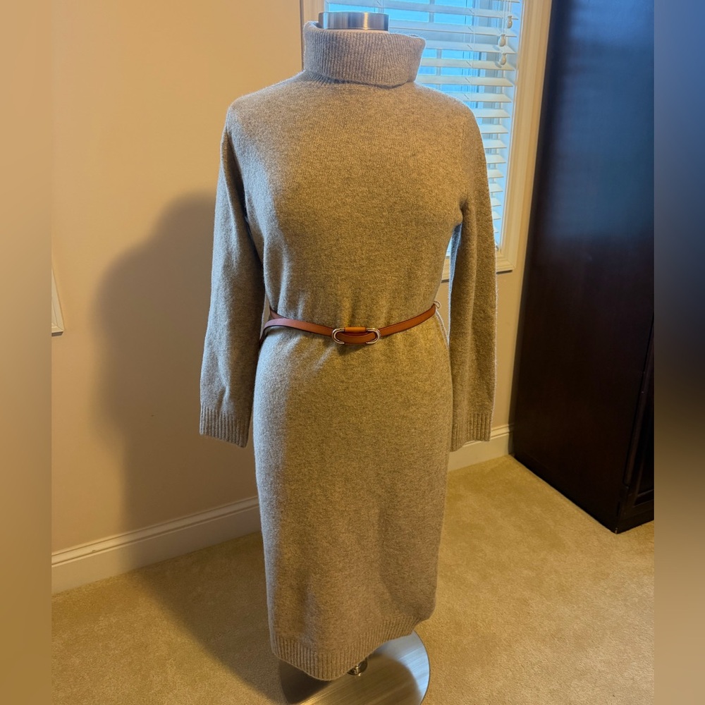 NWT Gibson & Latimer
 Tan Turtleneck Sweater Dress with belt